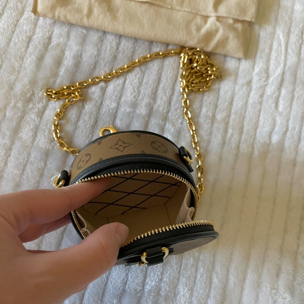 Mini LV Boite Chapeau Purse - Picture 6 of 12